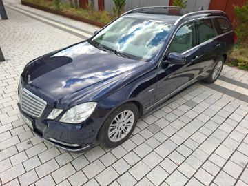 Mercedes E 350 - 3