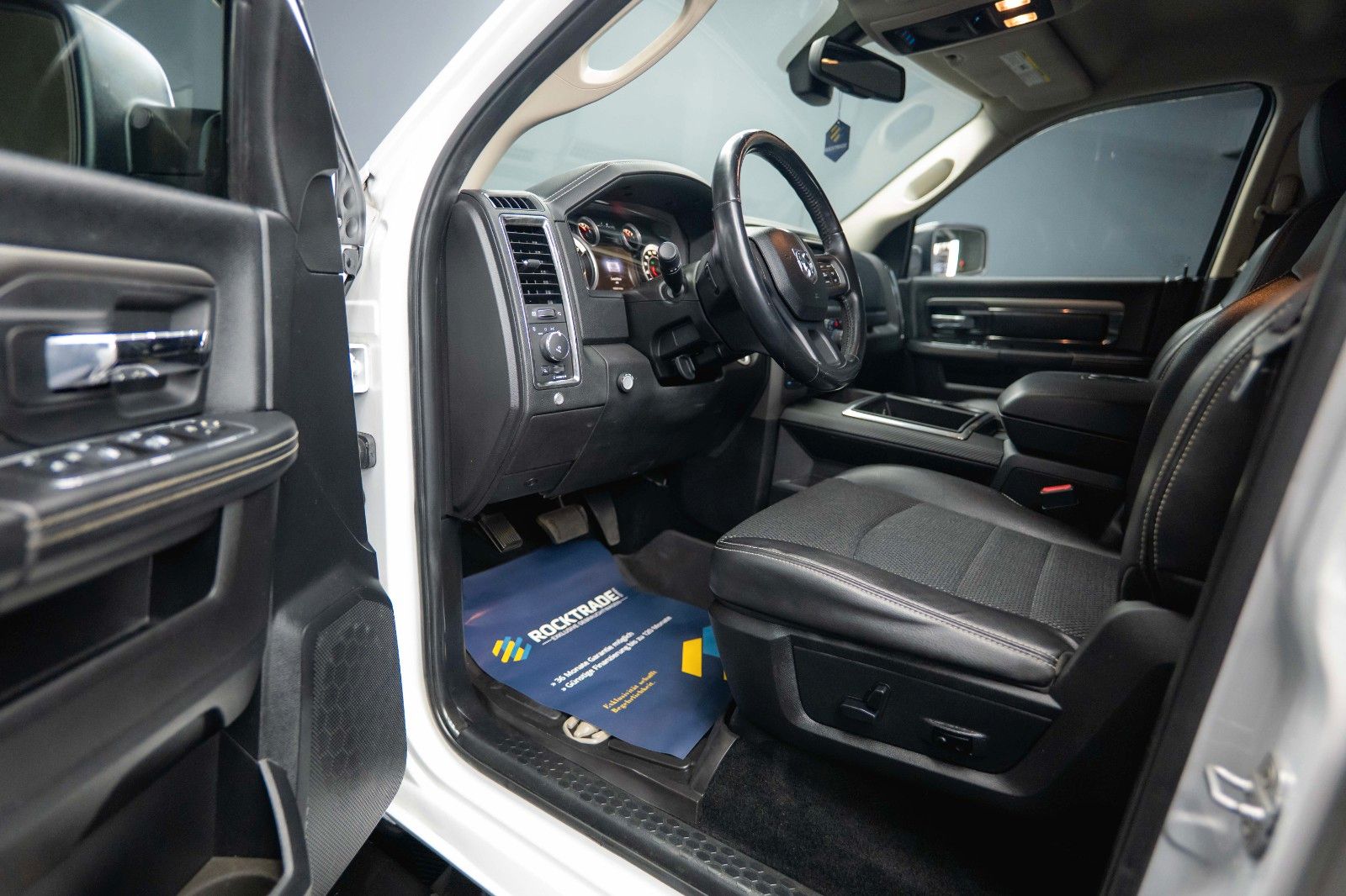 Fahrzeugabbildung Dodge RAM 5.7 V8 HEMI 4x4 Offroad Sport  LONGBED *LPG*