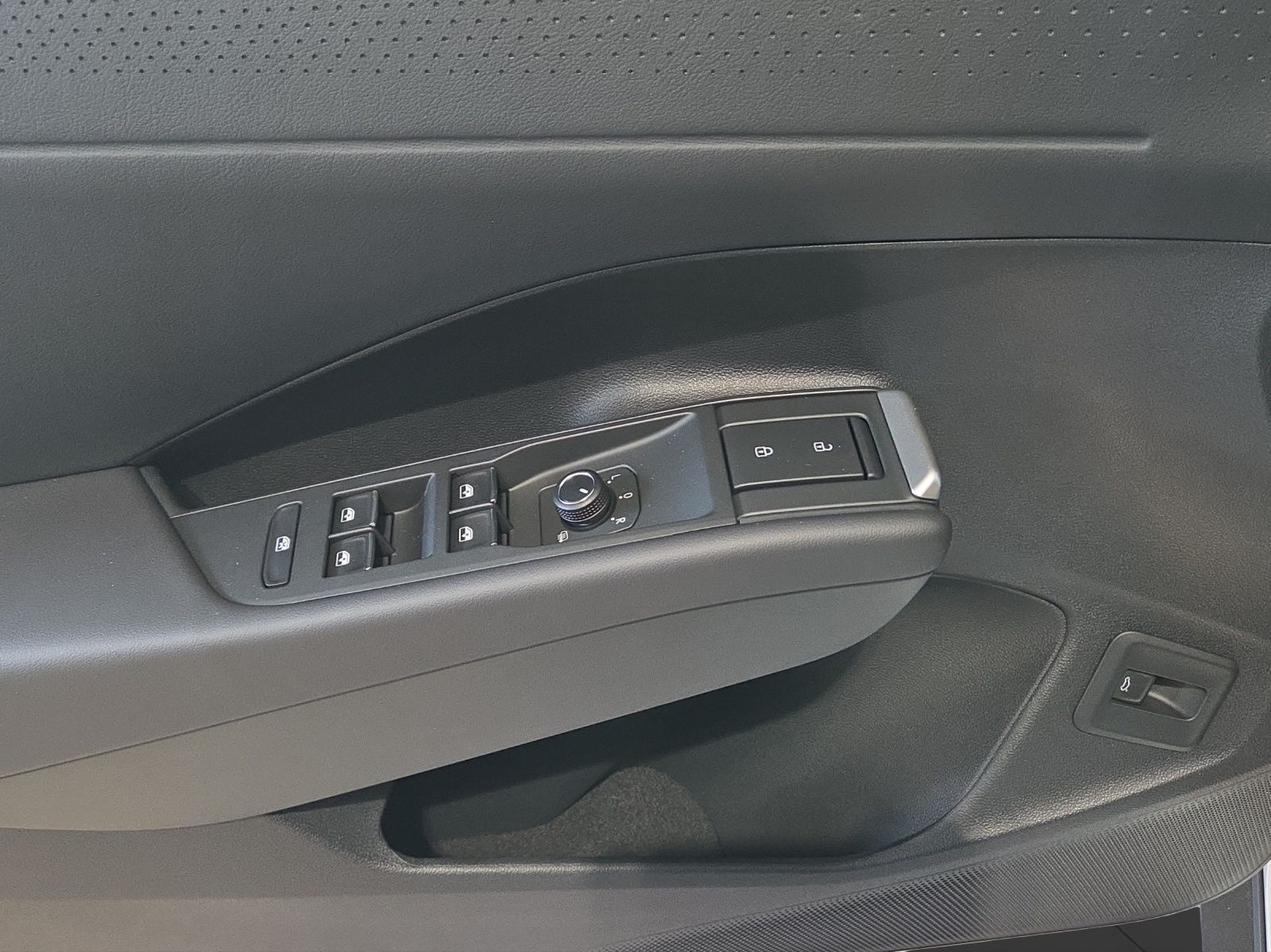 Volkswagen T-Roc - Bild 10