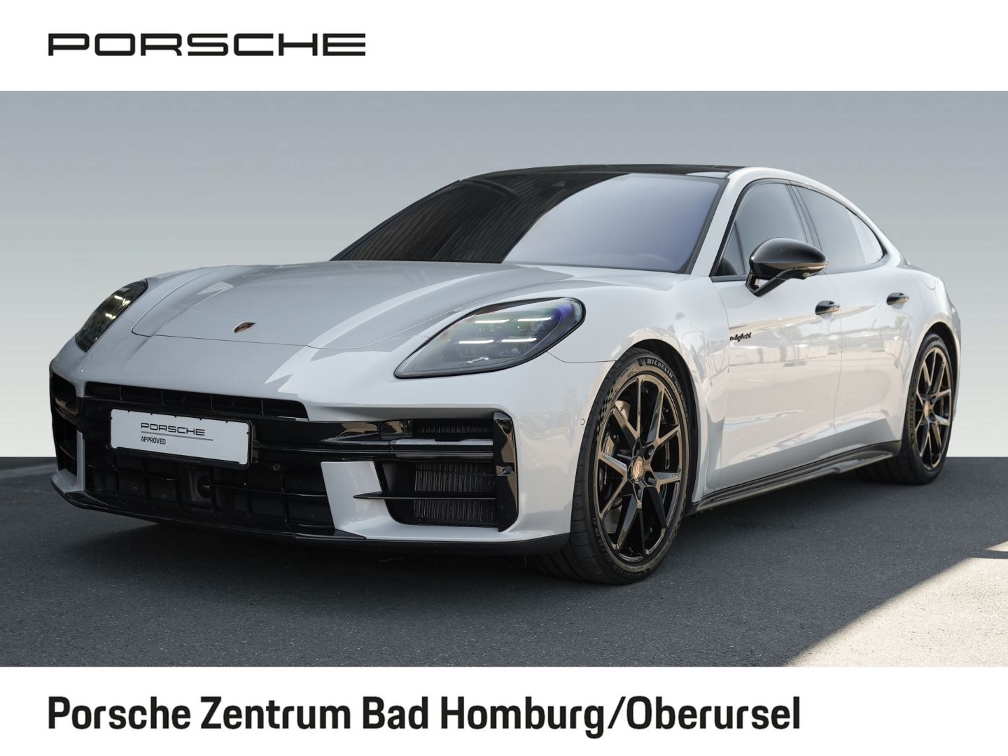 Porsche Panamera - 1