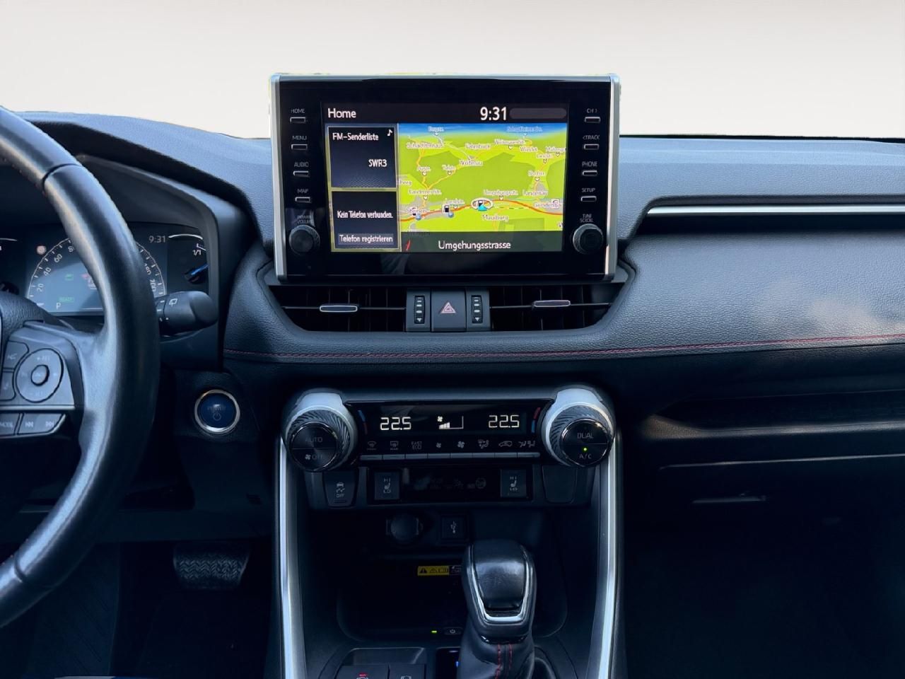 Fahrzeugabbildung Toyota RAV4 Plug-in Hybrid 4x4