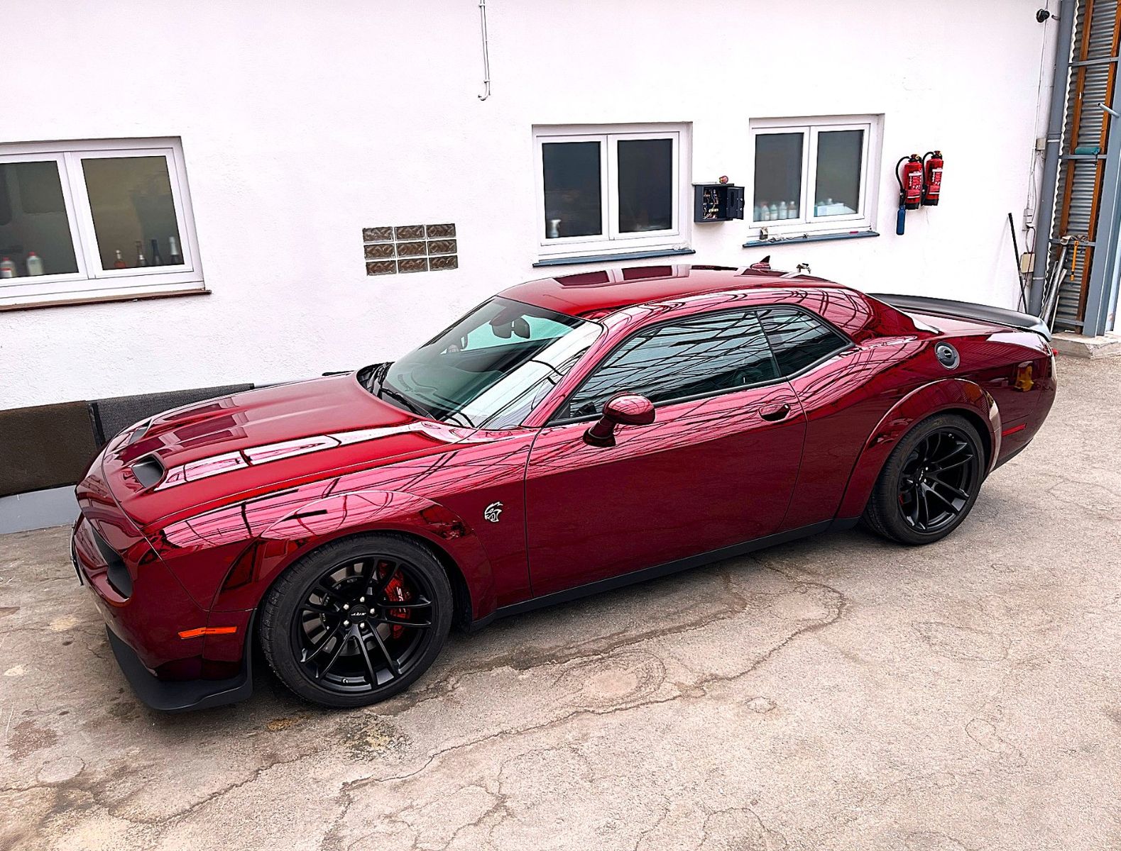 Fahrzeugabbildung Dodge Challenger SRT Hellcat Widebody XR 888 PS