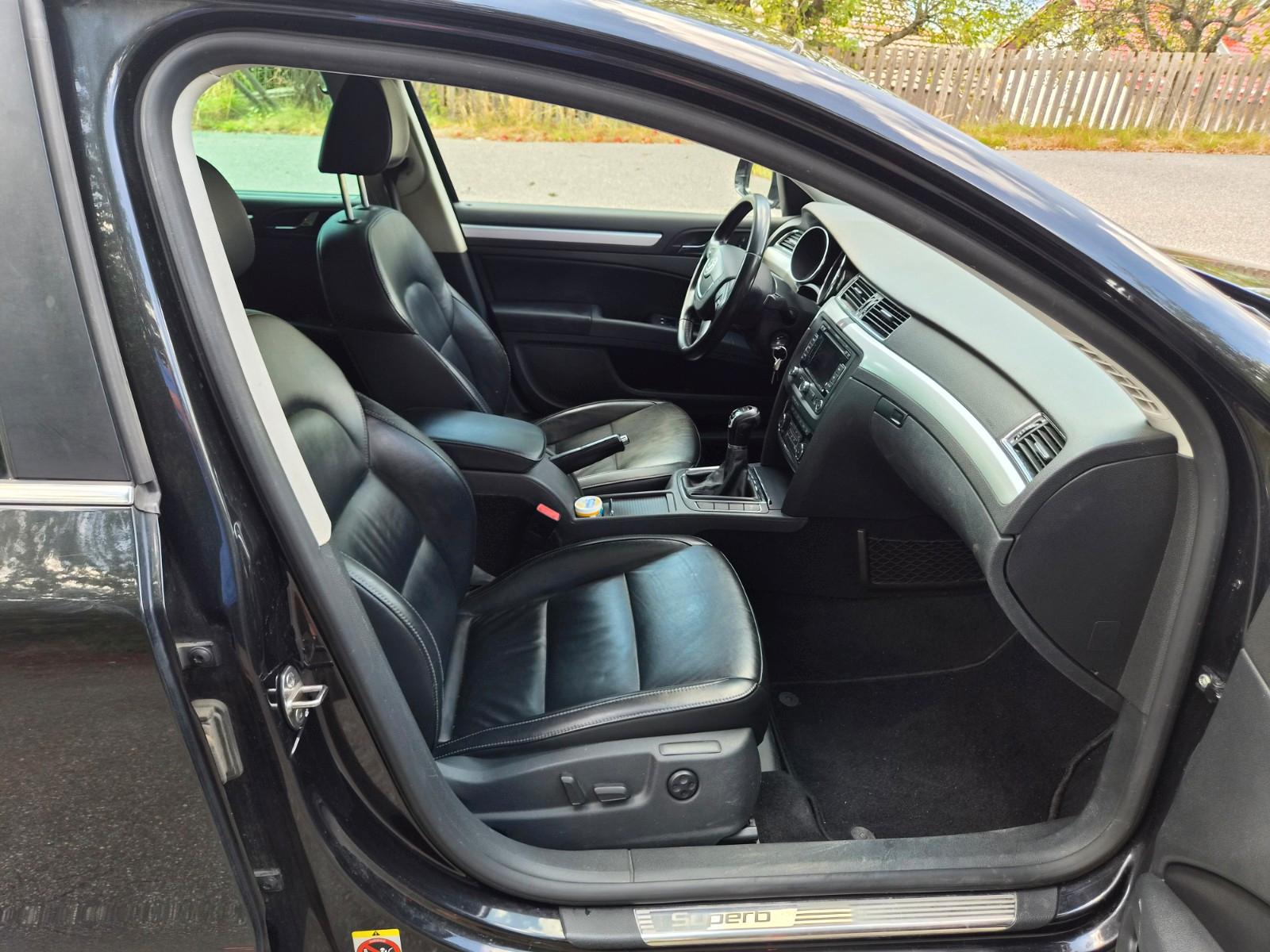 Skoda Superb 2012 — engine 1.968 cm³, 170 HP (125kW)