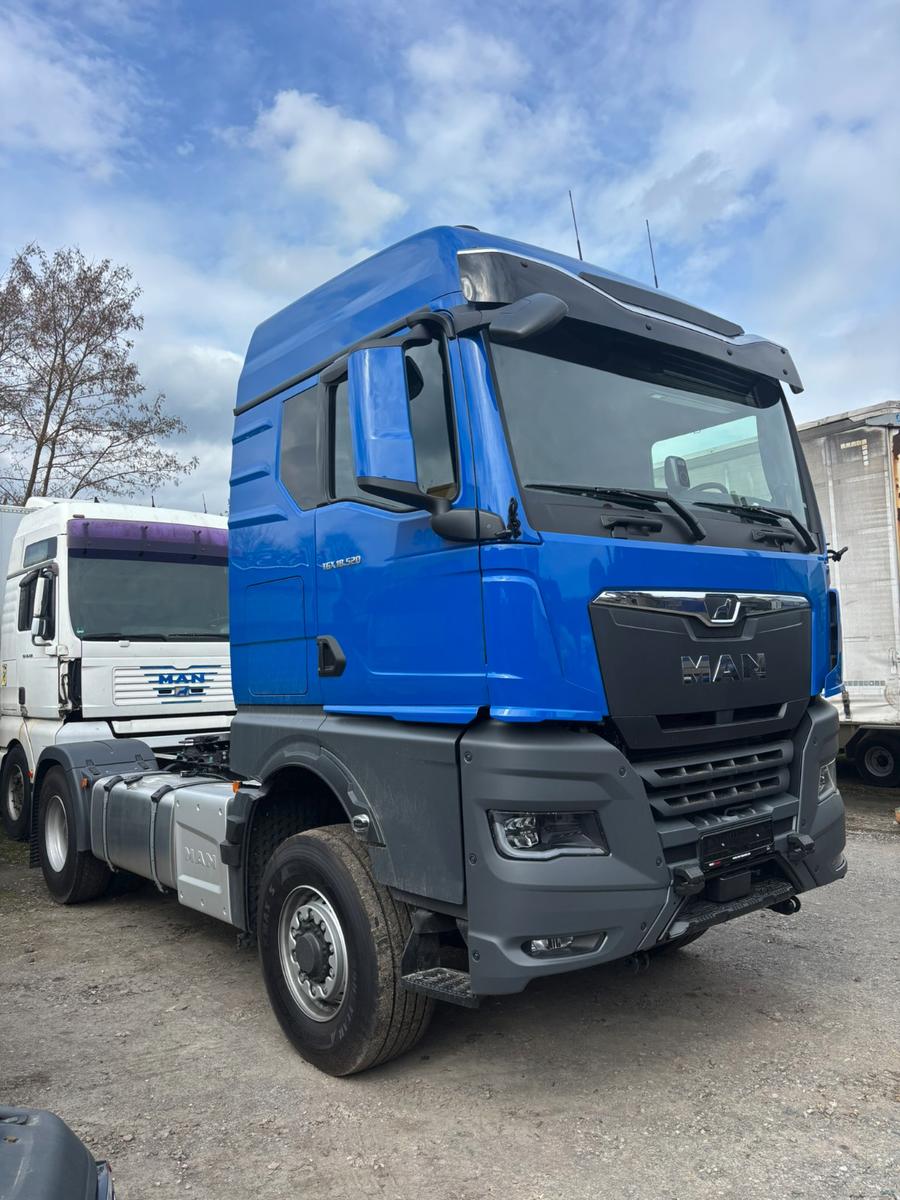 MAN TGX 18.520 4x4 Hydrodrive/Pritarder/Winterdienst