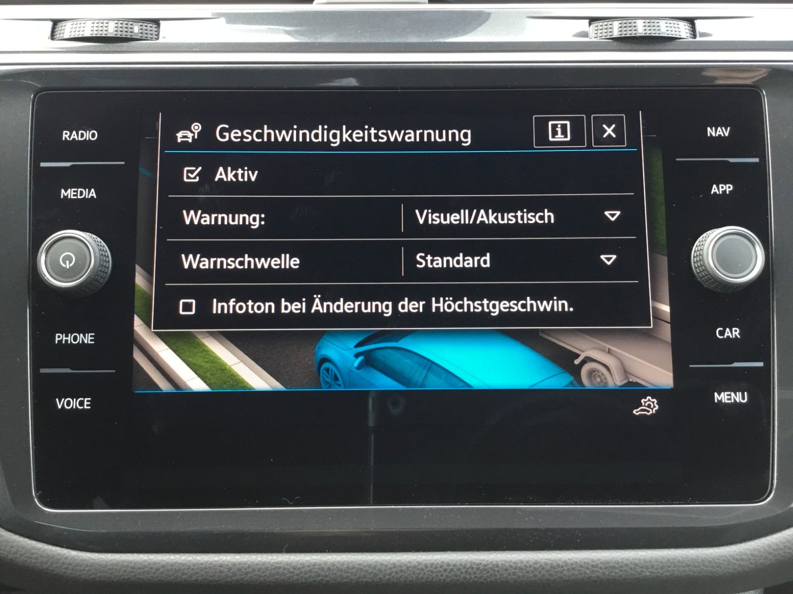 Fahrzeugabbildung Volkswagen Tiguan Allspace 2.0TDI DSG 4M R-Line+Standheizun