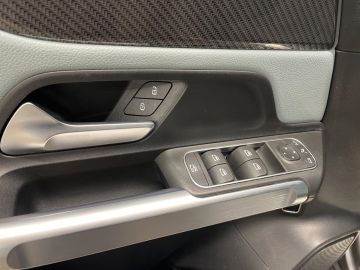 Mercedes GLB 200 - 11