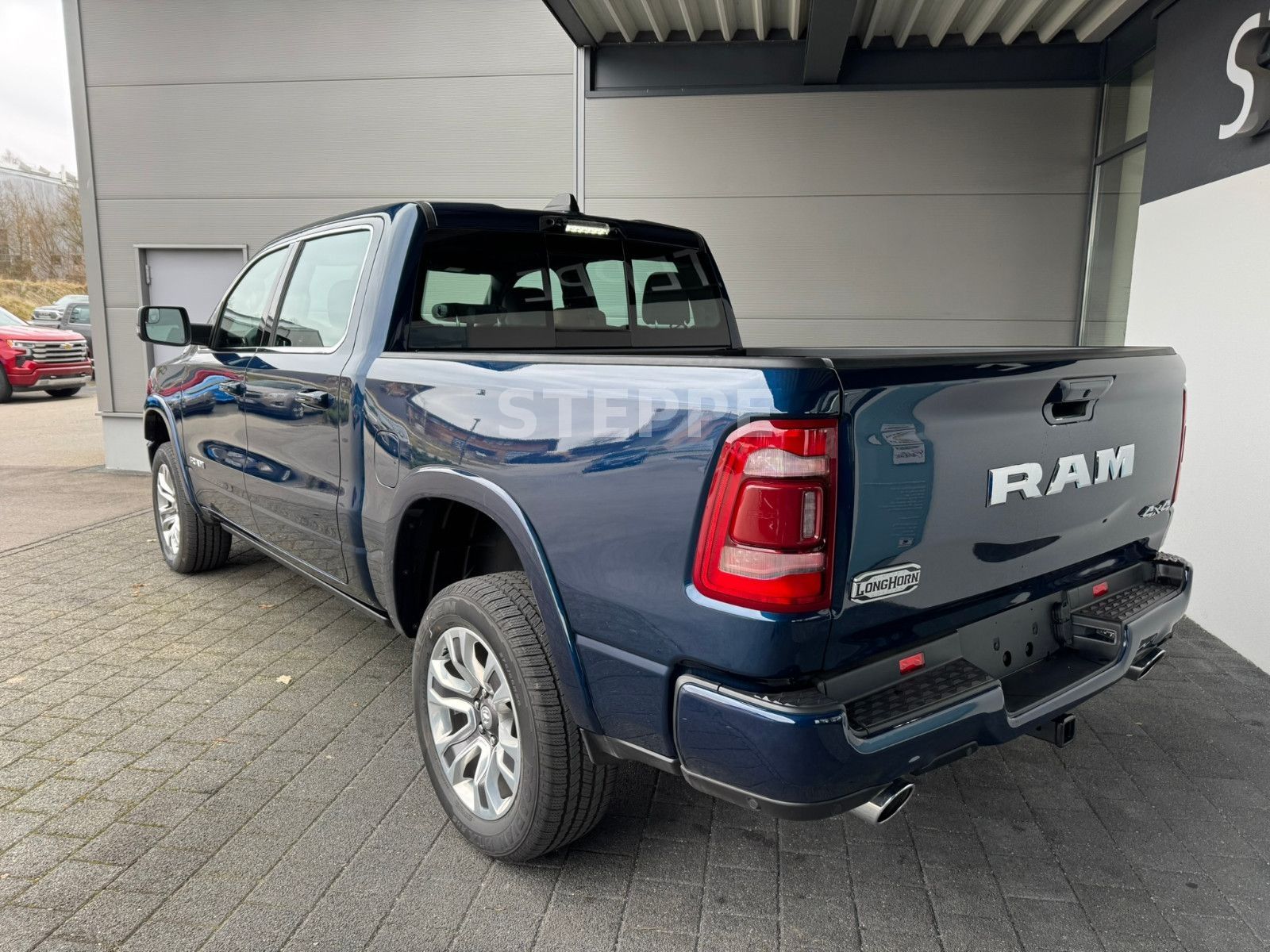 Dodge RAM 1500 5,7 V8 HEMI LONGHORN Luftfederung AHK