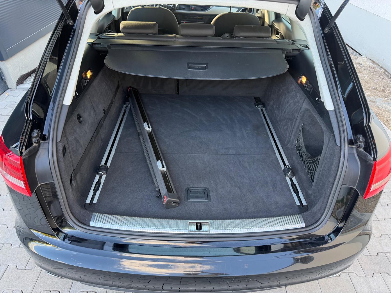 Audi A6 2012 — photo 11