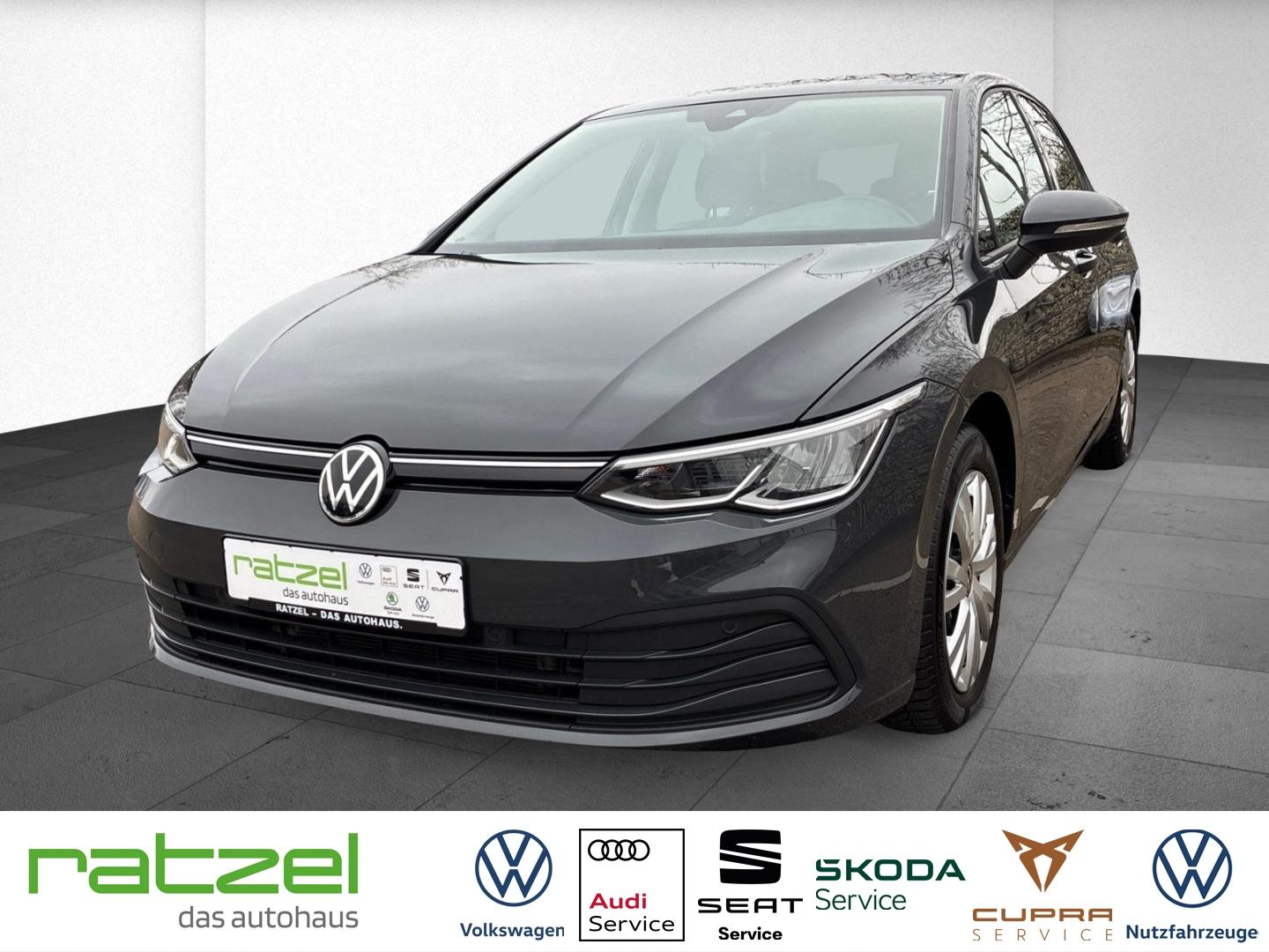 Volkswagen Golf VIII Life 2.0 TDI DSG ACC Navi LED Travel/L