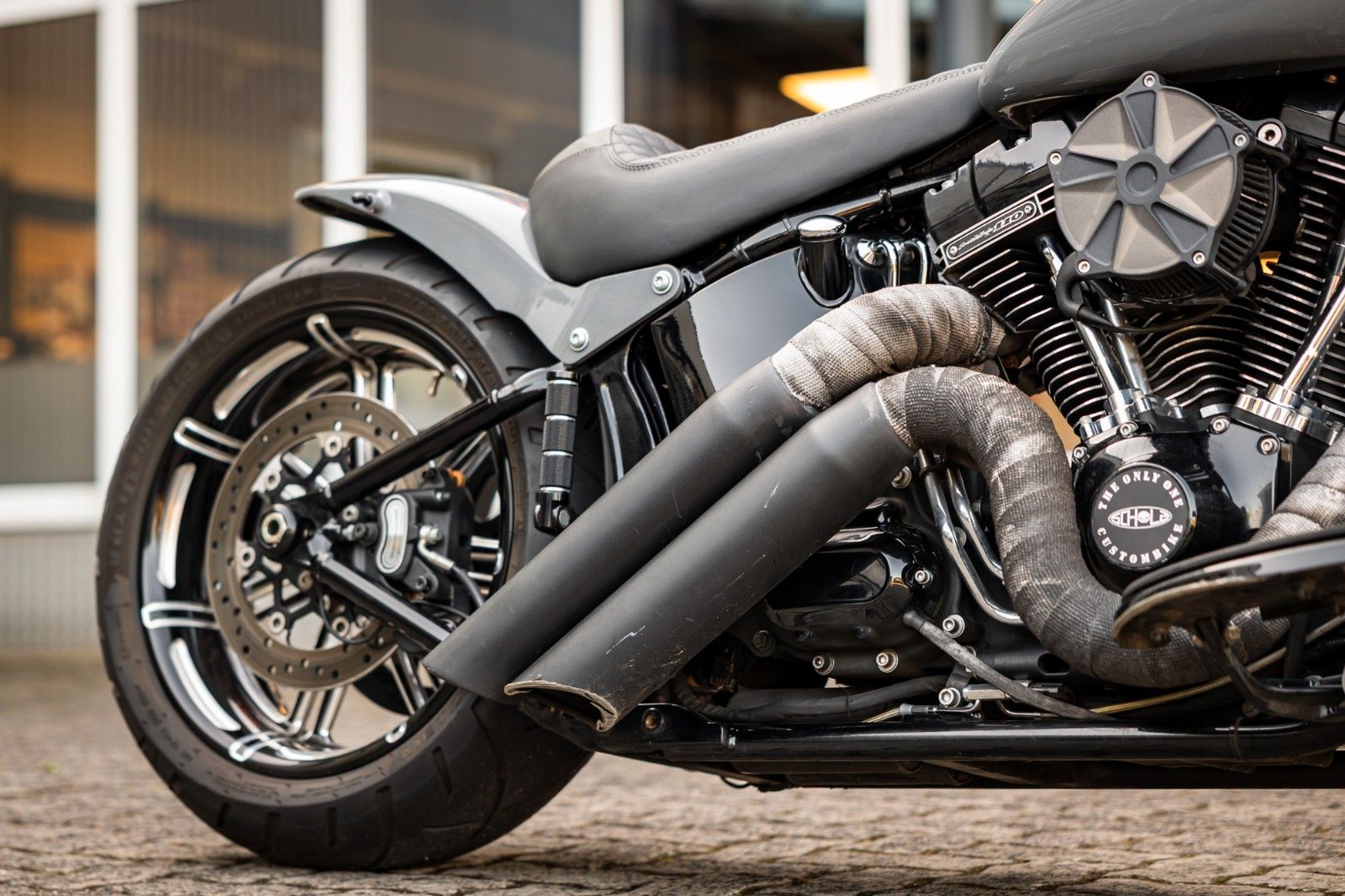 Fahrzeugabbildung Harley-Davidson FLSS SOFTAIL SLIM S 110 cui - Heckumbau -