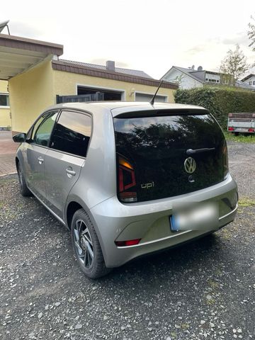 Volkswagen Up Sound