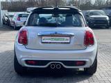 MINI Cooper S | Pano | WENIG-KM! | 1. Hand | LED - silberne MINI Cooper S