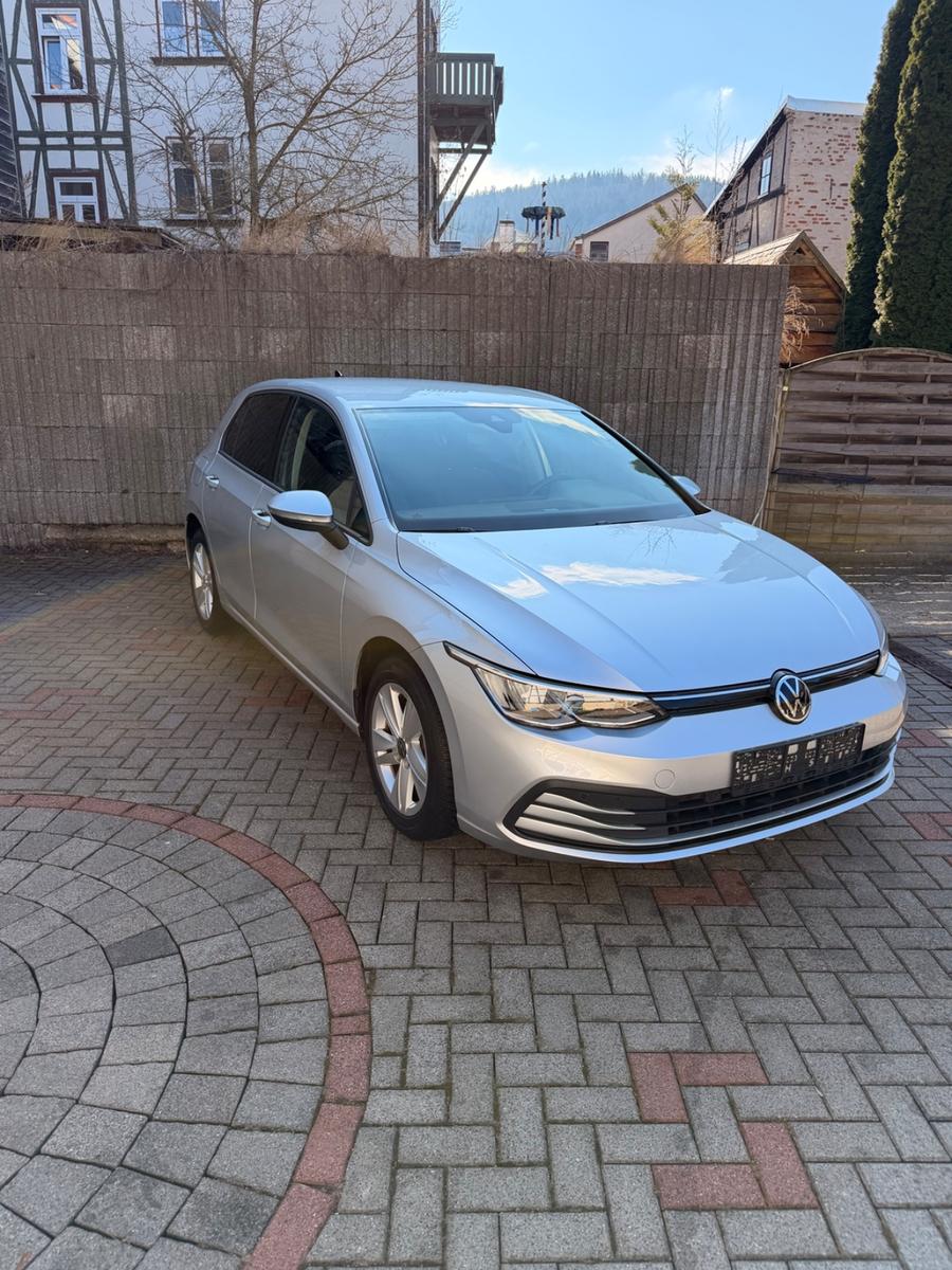 Volkswagen Golf VIII Lim. Life eTSI, миниатюра 8
