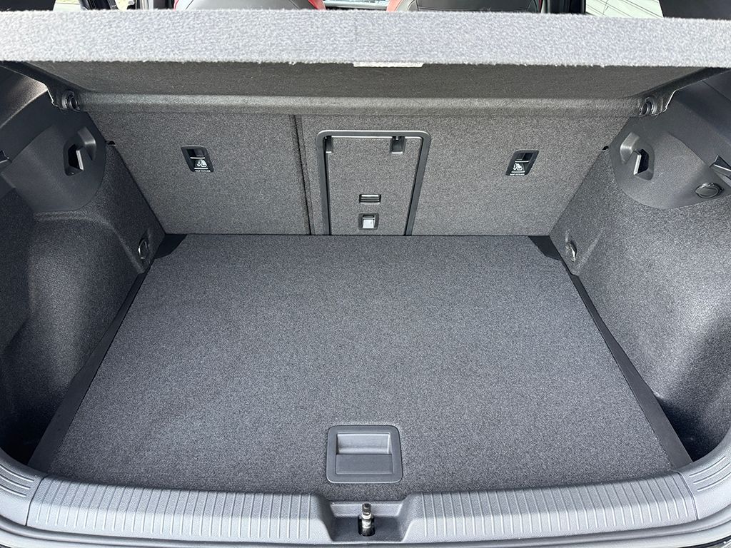 Golf VIII GTI Clubsport 2.0 TSI DSG *FAHRSCHUL*