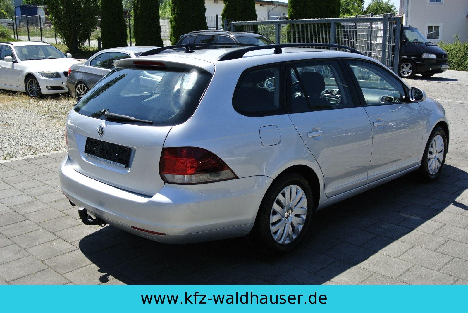 Volkswagen Golf 2011 — photo 27