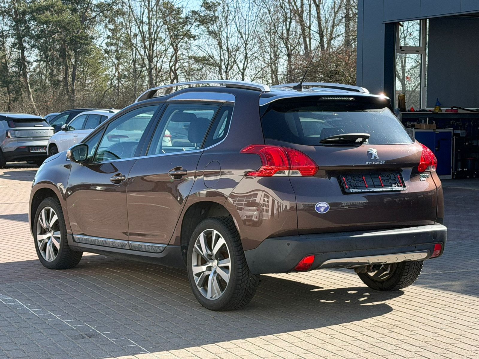 Fahrzeugabbildung Peugeot 2008 Allure