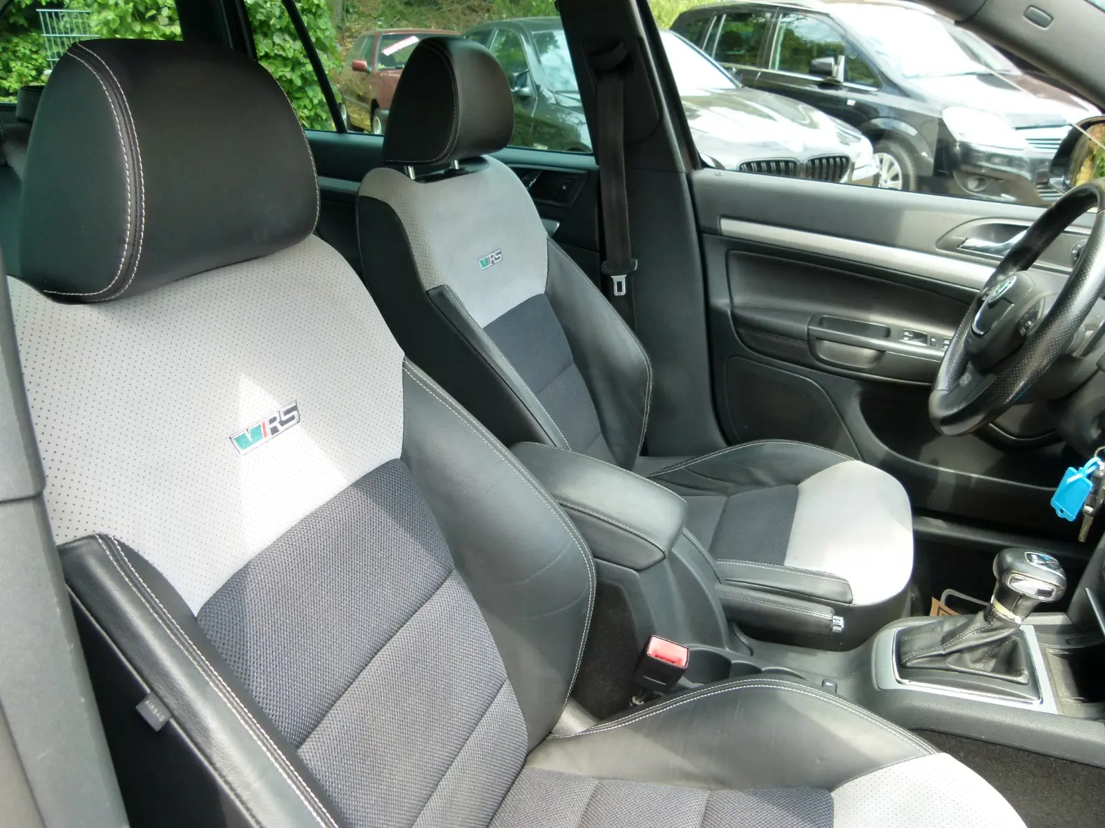 Skoda Octavia 2011 — photo 22