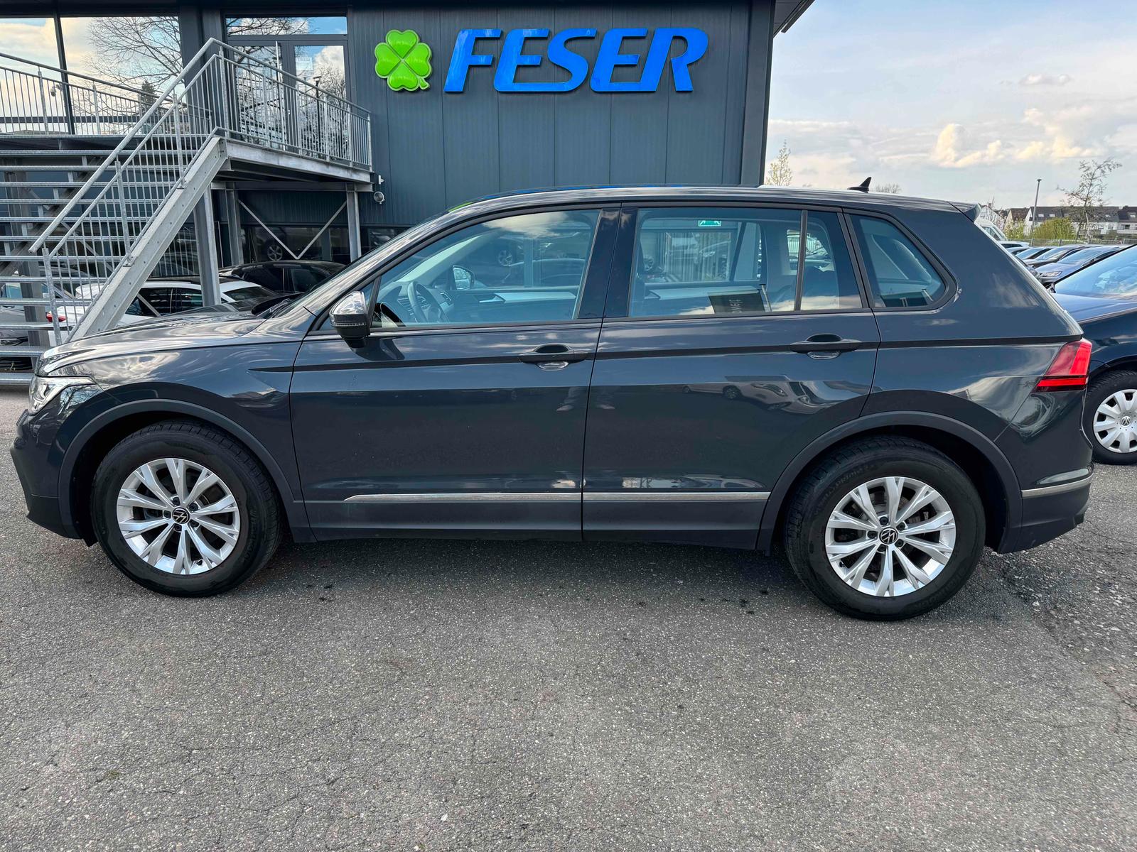 Volkswagen Tiguan 1.5 TSI AHK NAVI PDC LED SHZ KLIMA 17", миниатюра 4
