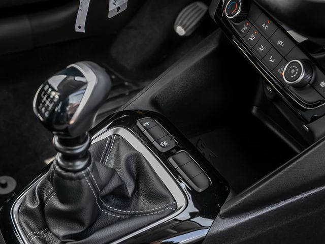 Opel Corsa F 1.2 Edition CarPlay Spurhalteassi. LED