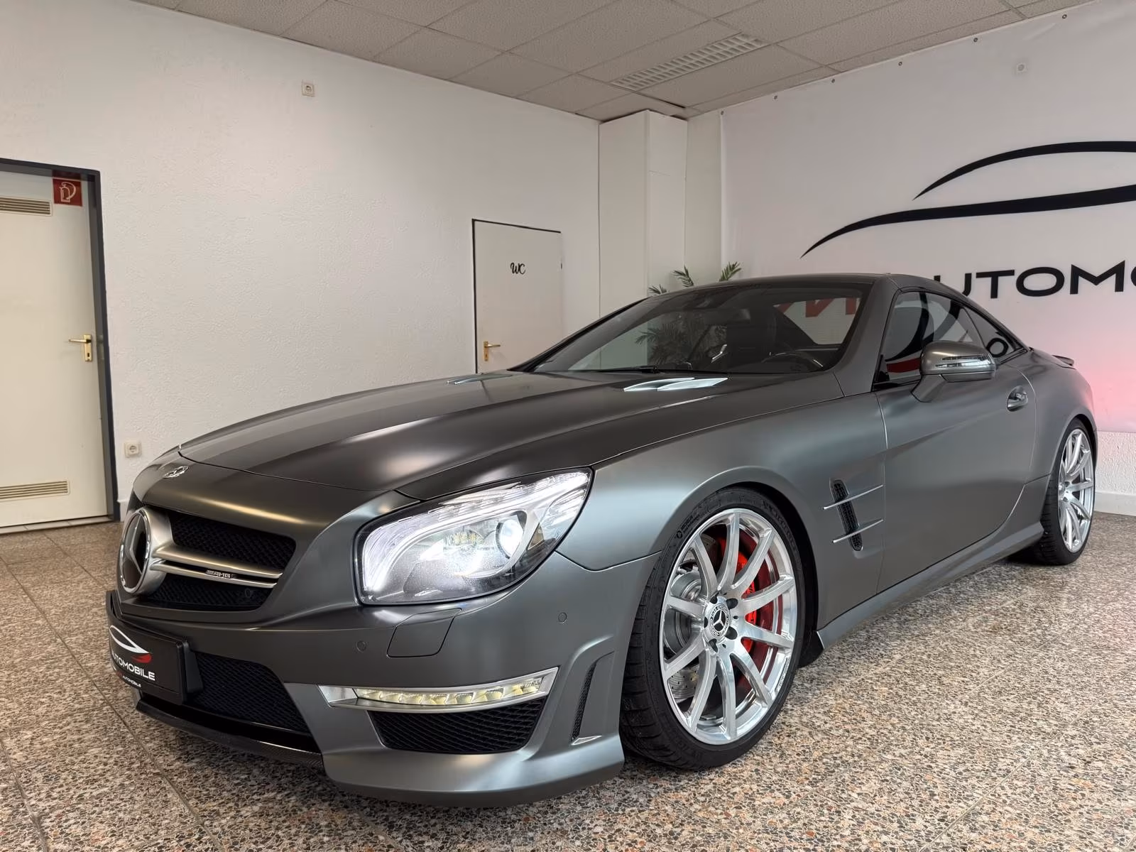 Mercedes-Benz SL 63 AMG Performance Carbon Magic Sky Pano Matt
