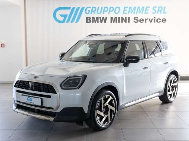 MINI Cooper Countryman 1.5 48V C Favoured auto