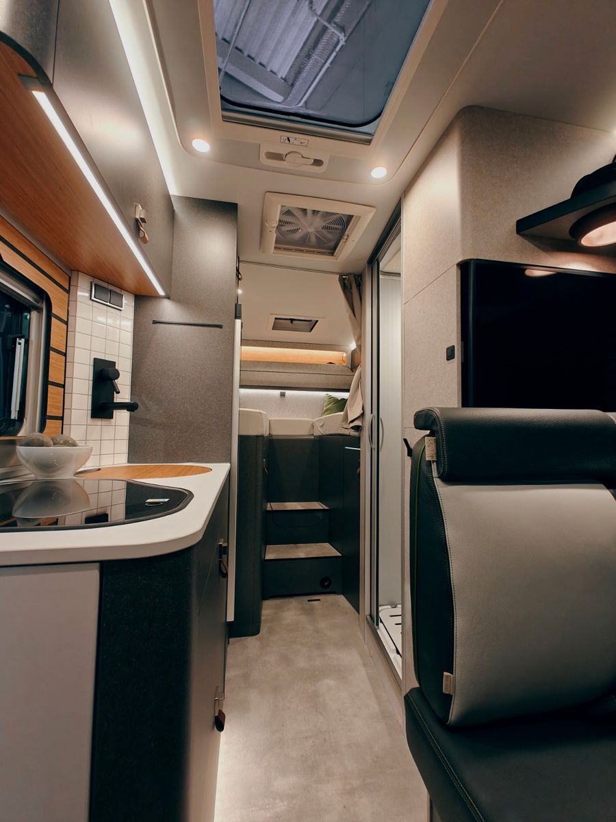 Fahrzeugabbildung HYMER / ERIBA / HYMERCAR ML-T 570 - Crossover