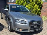 Audi A4 2.0 S-Line Automatik - Audi A4 aus 2005: Line
