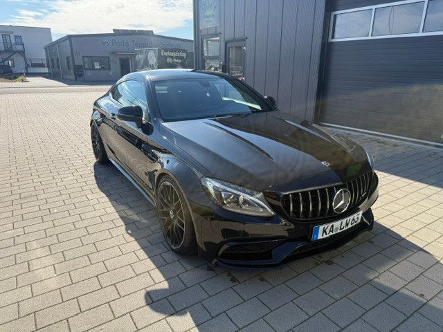 Image of Mercedes-Benz C 63 AMG