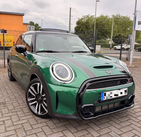 MINI Cooper S Classic Trim PANO NAVI LED BRITSH GREEN