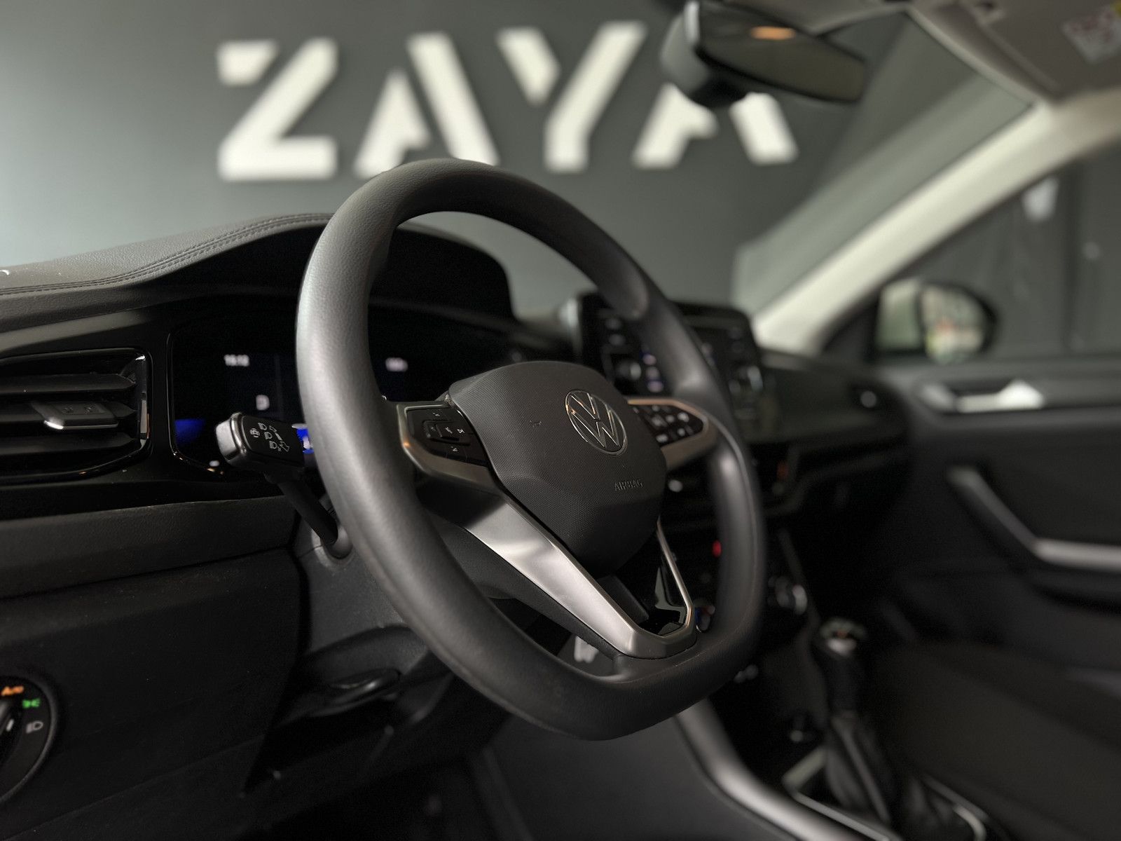 Volkswagen T-Roc 2.0 TDI*AHK*LED*PDC* foto 7