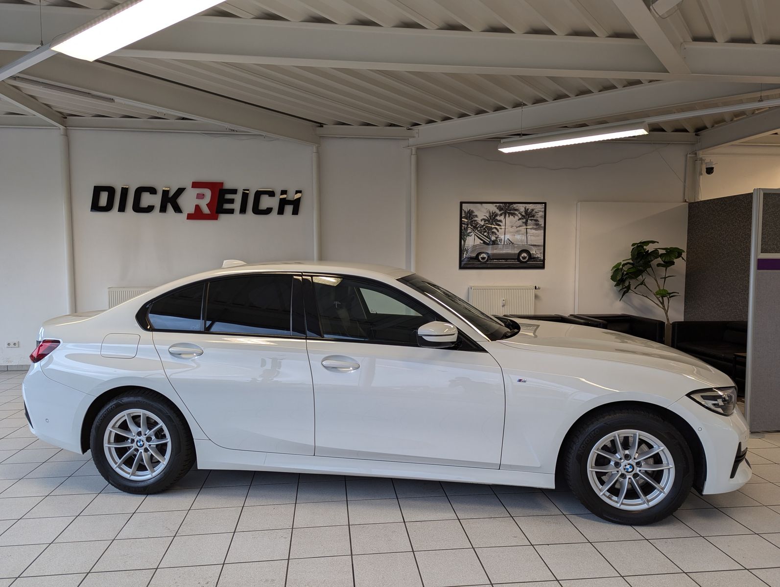 BMW 320 i Aut. Sport-Line T-Leder Shadow LED Kamera - Image 8