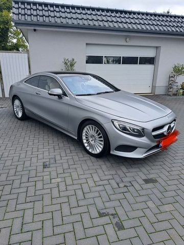 Mercedes-Benz S 500  Coupe  4Matic Designo / Scheckheft  / AMG