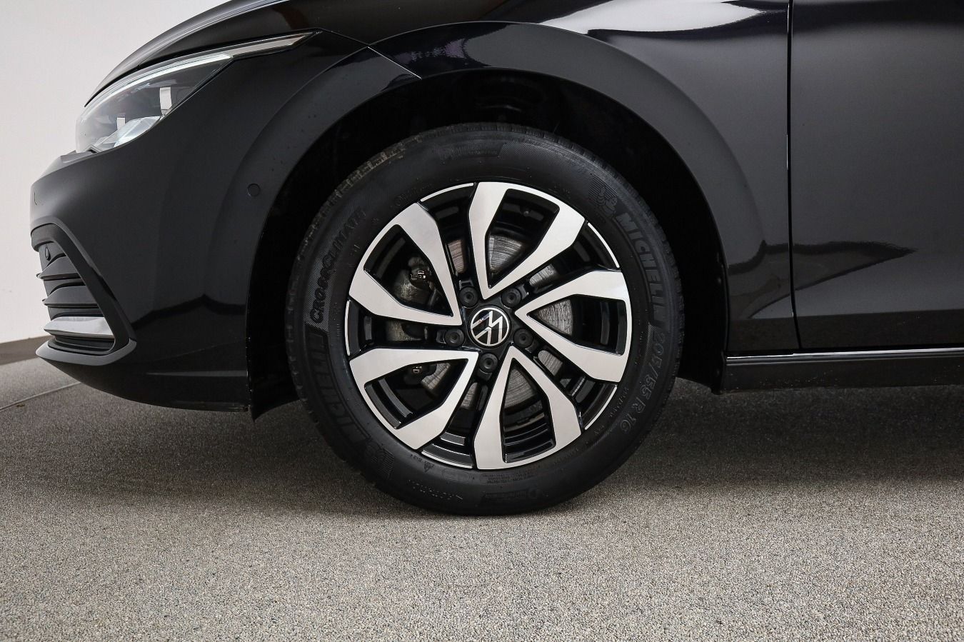 Volkswagen Golf - Bild 9