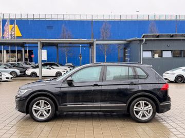 Volkswagen Tiguan - 2