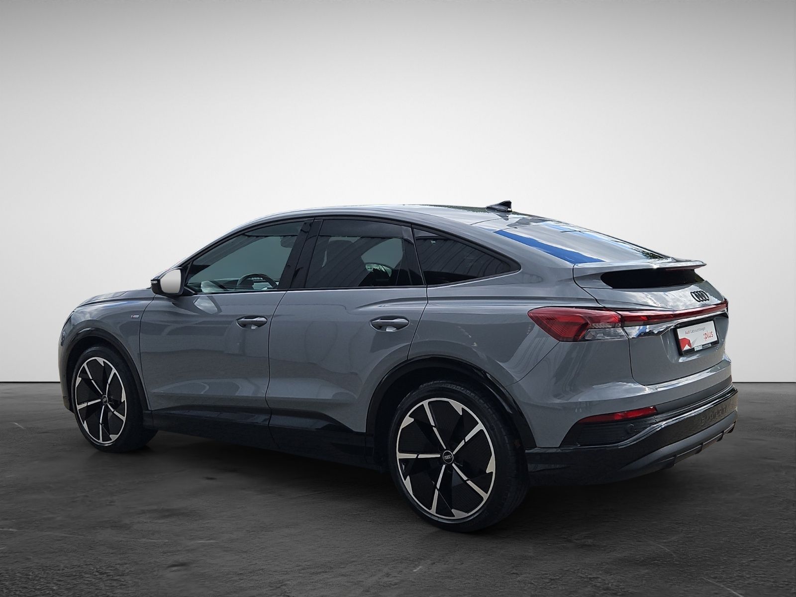 Audi Q4 e-tron 55 quattro Sportback S-line NaviPlus M foto 4