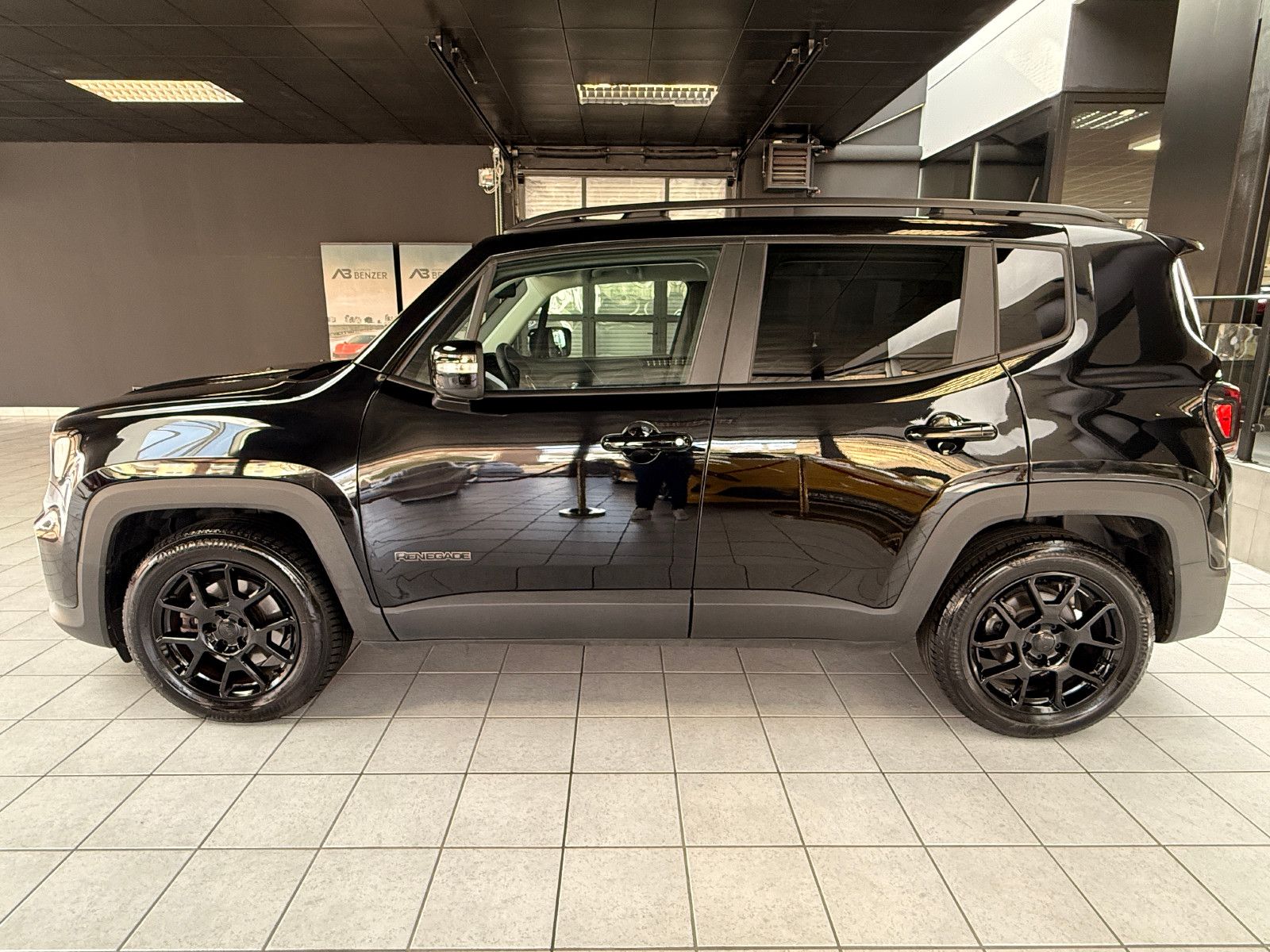 Fahrzeugabbildung Jeep Renegade Longitude Mild-Hybrid FWD/KAMERA/AUTOMA