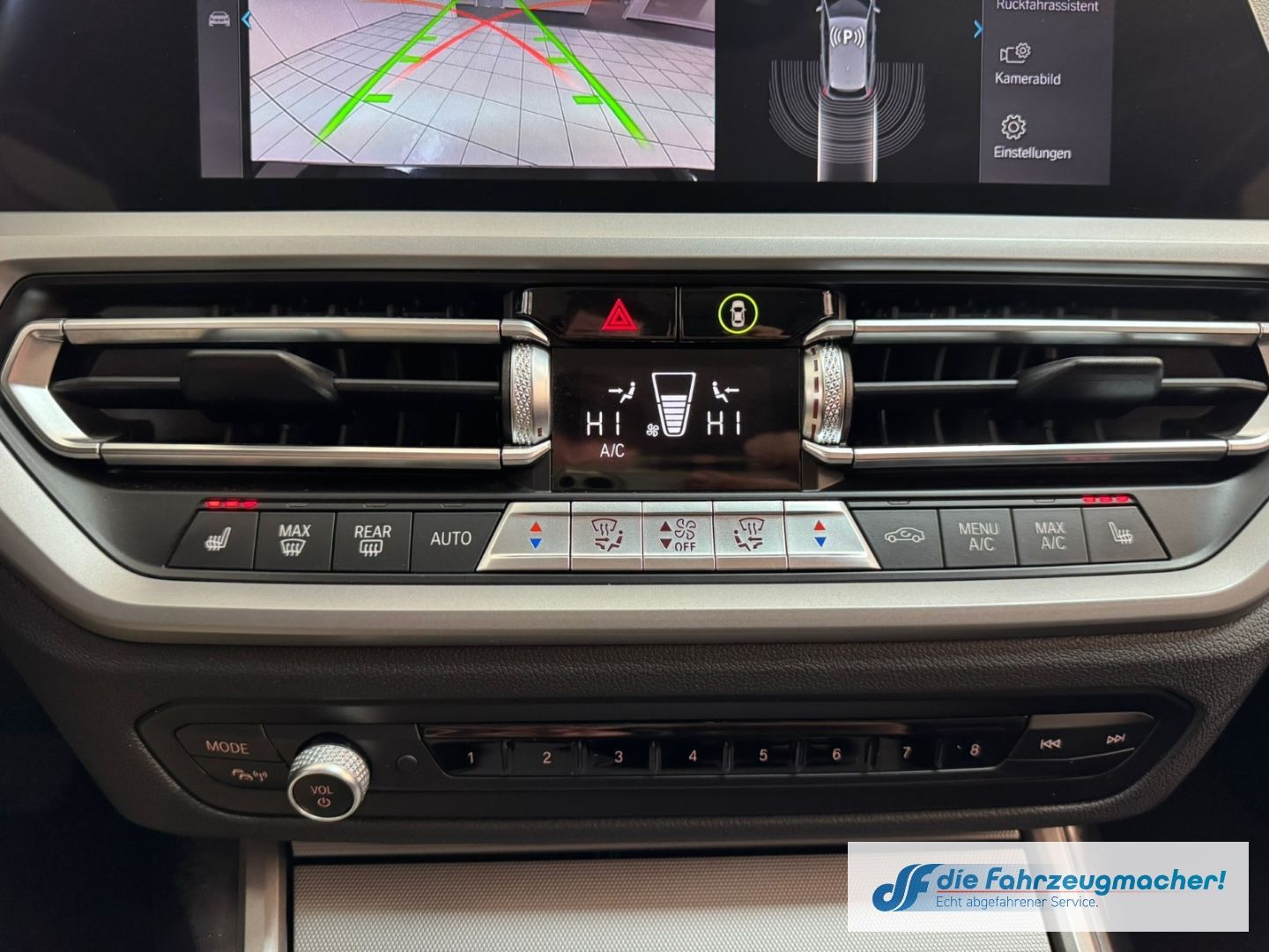 Fahrzeugabbildung BMW 320 e Advantage Touring Park-Assistent Navi Digi