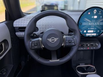 MINI Cooper Cabrio - 11