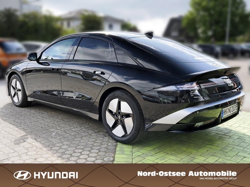 Fahrzeugabbildung Hyundai IONIQ 6 EV FL CENTRIQ 2xKlima 4xSHZ ACC AUT Kam.