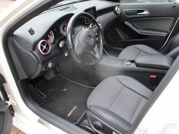 Mercedes A 180 - 12