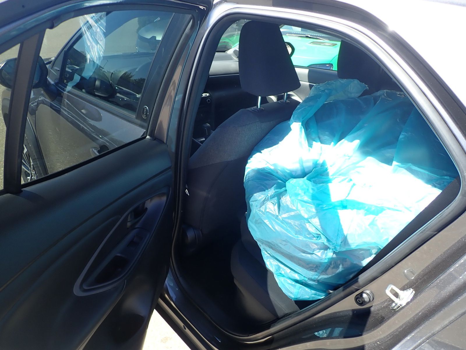 Fahrzeugabbildung Toyota Yaris Cross Hybrid FWD Team Deutschland