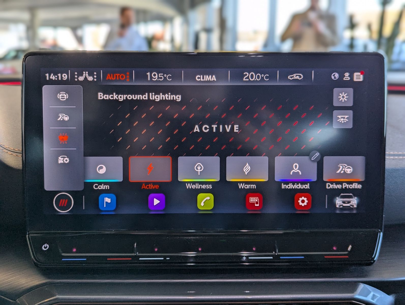 Fahrzeugabbildung CUPRA Formentor 1.5 TSI DSG DCC Full-Link Cam Navi 19"