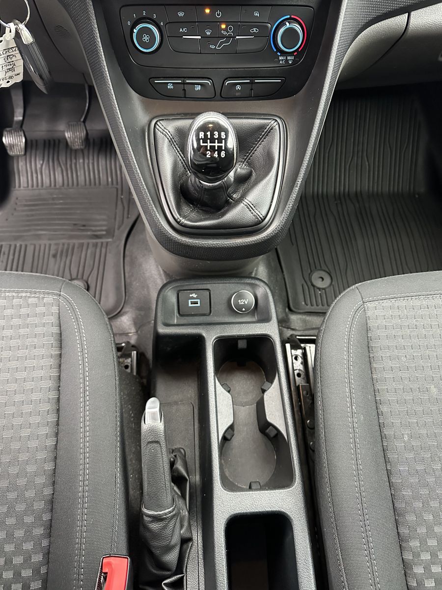 Fahrzeugabbildung Ford Transit Connect Kasten 220 L1 S&S KLIMA+BLUETOOT