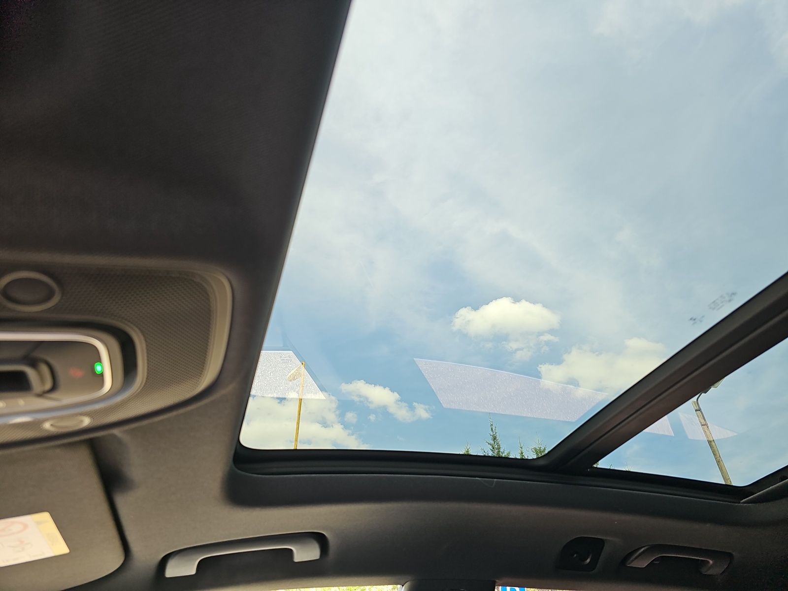 Fahrzeugabbildung Audi Q8 50 TDI Q S line MATRIX ACC 21" AIR PANO HuD A