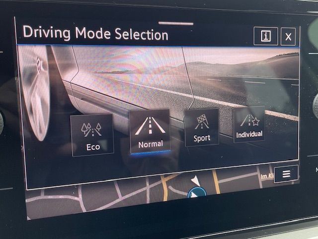 T-Roc 1.5 TSI Move Navi Kamera Matrix LED Apple