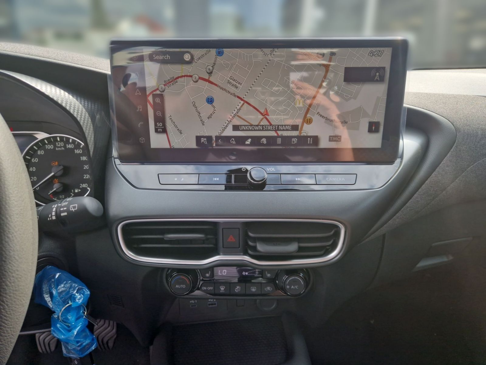 Fahrzeugabbildung Nissan Juke Acenta 114 PS FACELIFT *NAVI*KLIMA*SITZHZG*