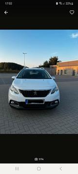 Peugeot 2008 Signature PureTech 82 Signature - Peugeot 2008: Signature