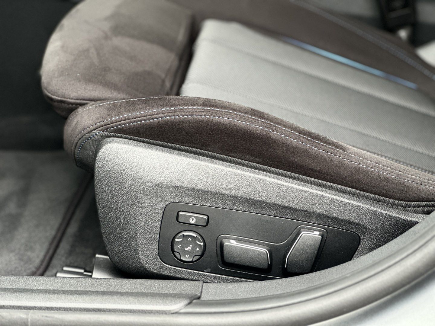 BMW 320 - Bild 11