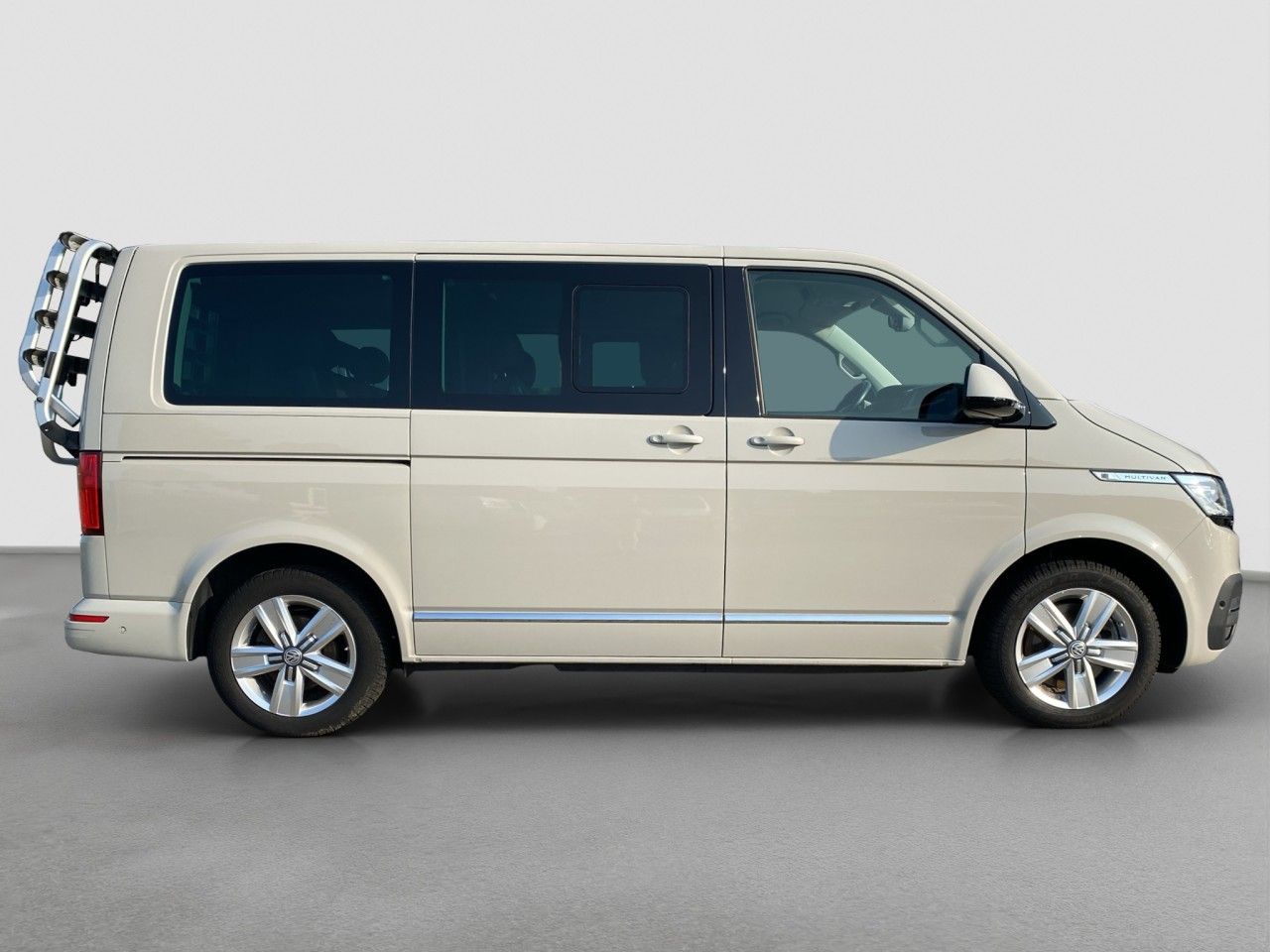 Volkswagen T6.1 Multivan Highline 4Motion DCC NAVI PDC AHK foto 6