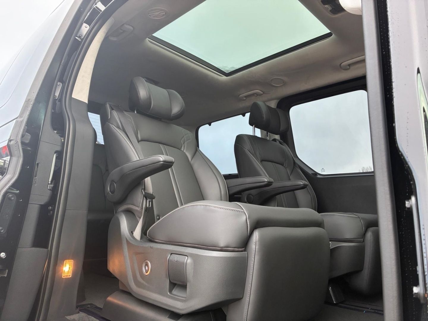 Hyundai STARIA - Bild 18